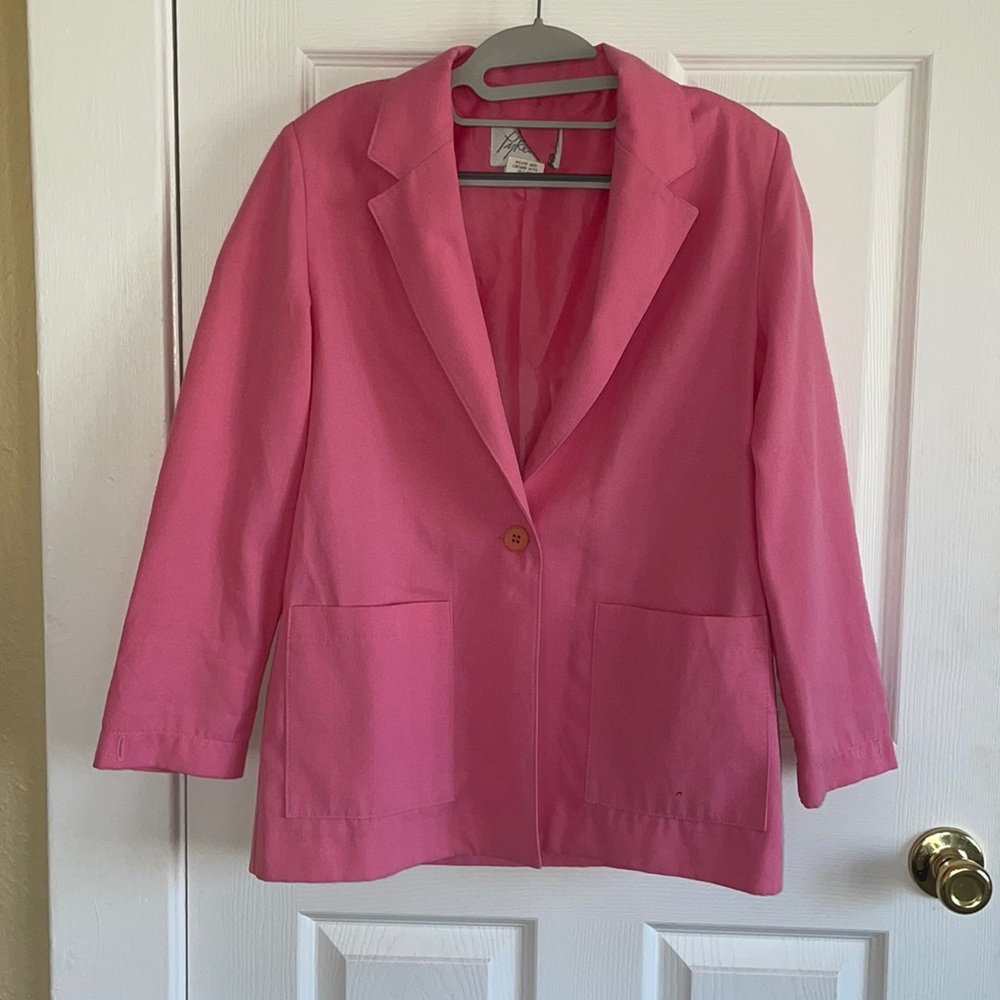 Pink linen blazer